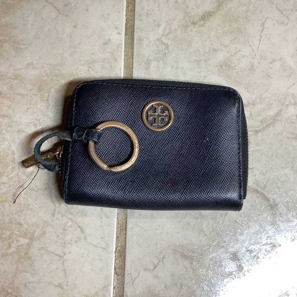 Tory Burch woman black wallet